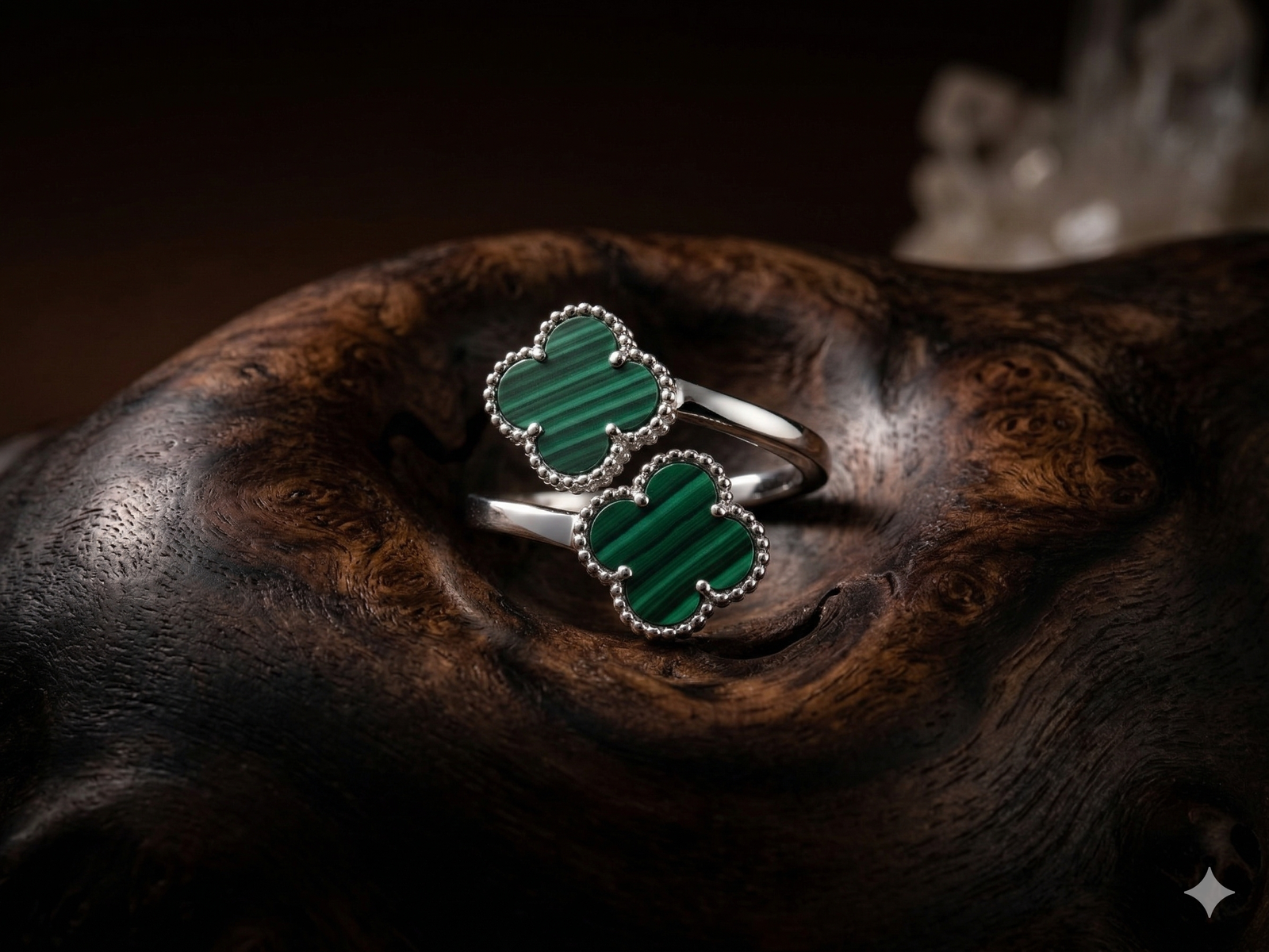 Emerald Clover Duo Ring - Image 2