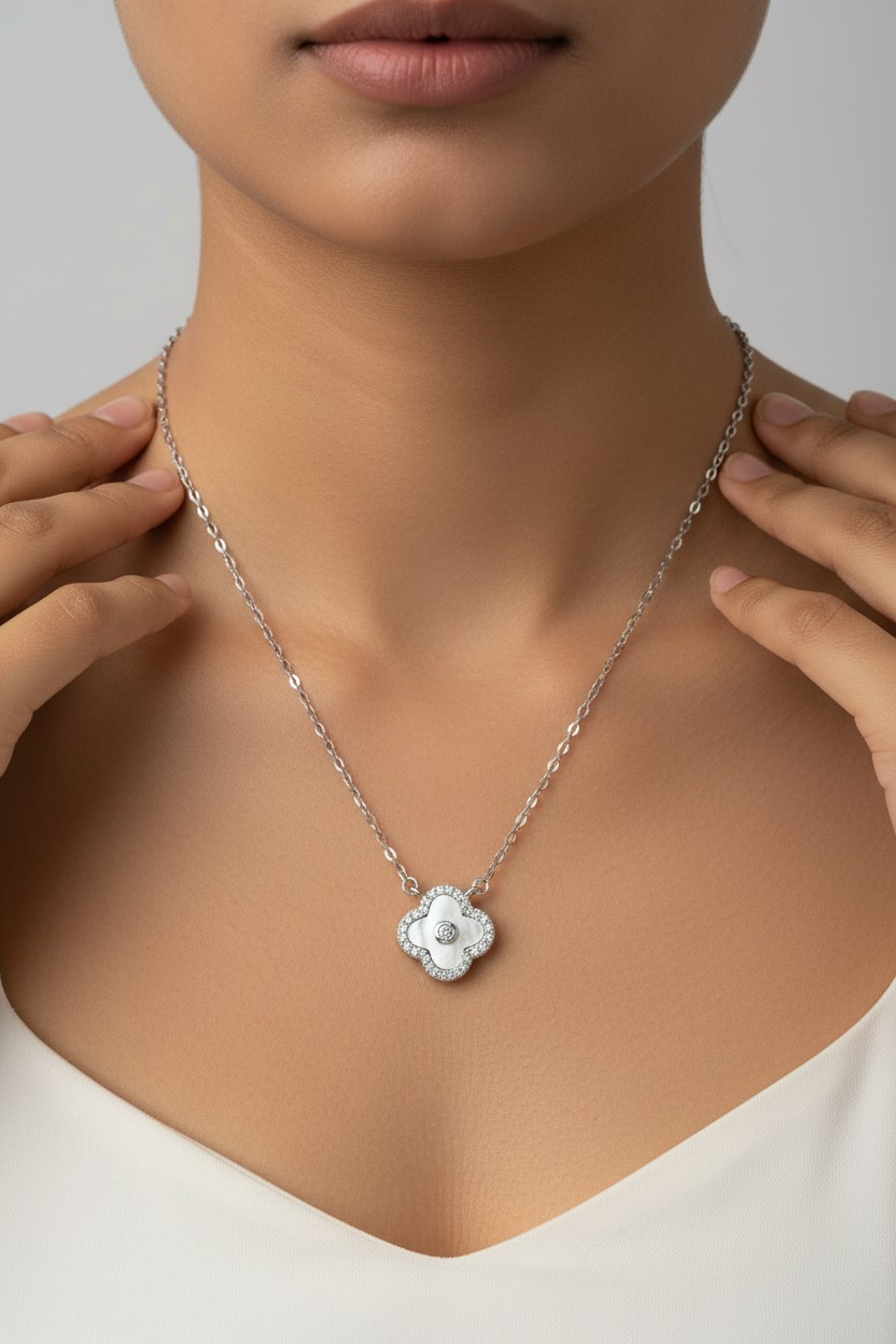 Ivory Clover Pendant - Image 5