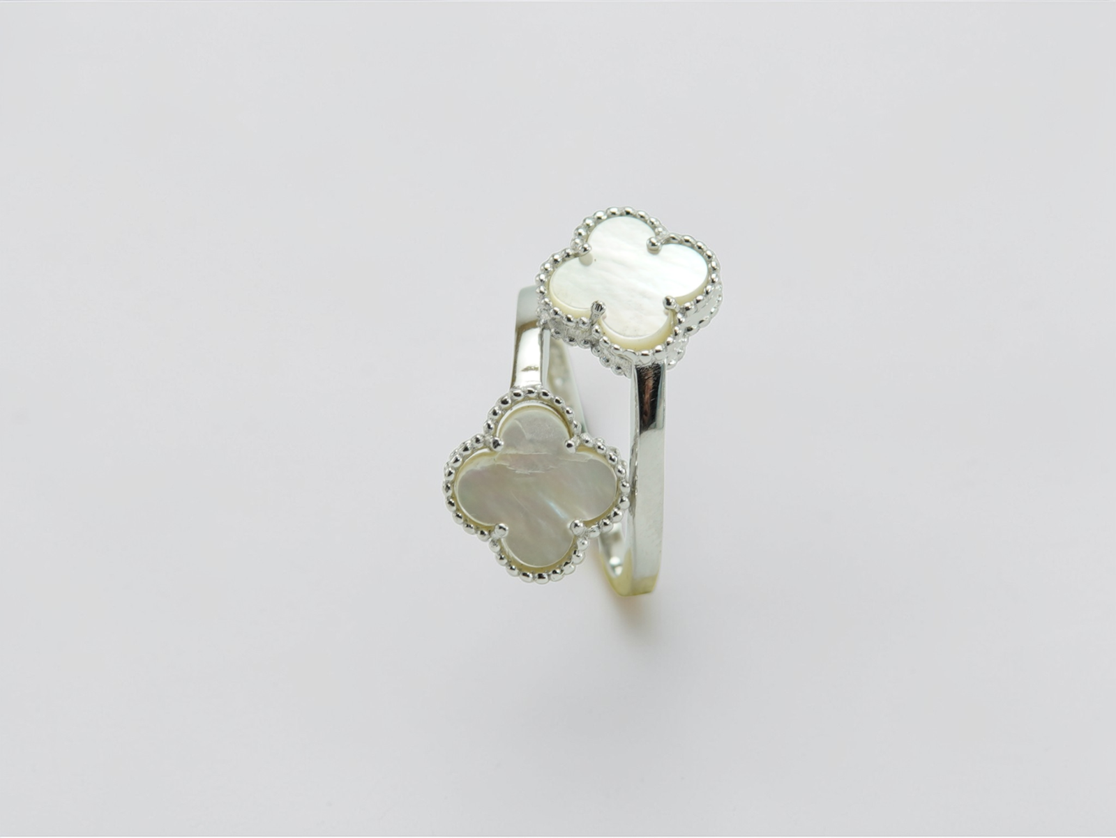 Ivory Clover Duo Ring - Image 2